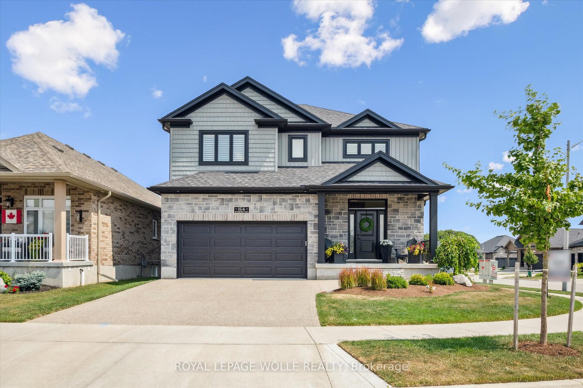 Front of 164 Woodberry Crescent