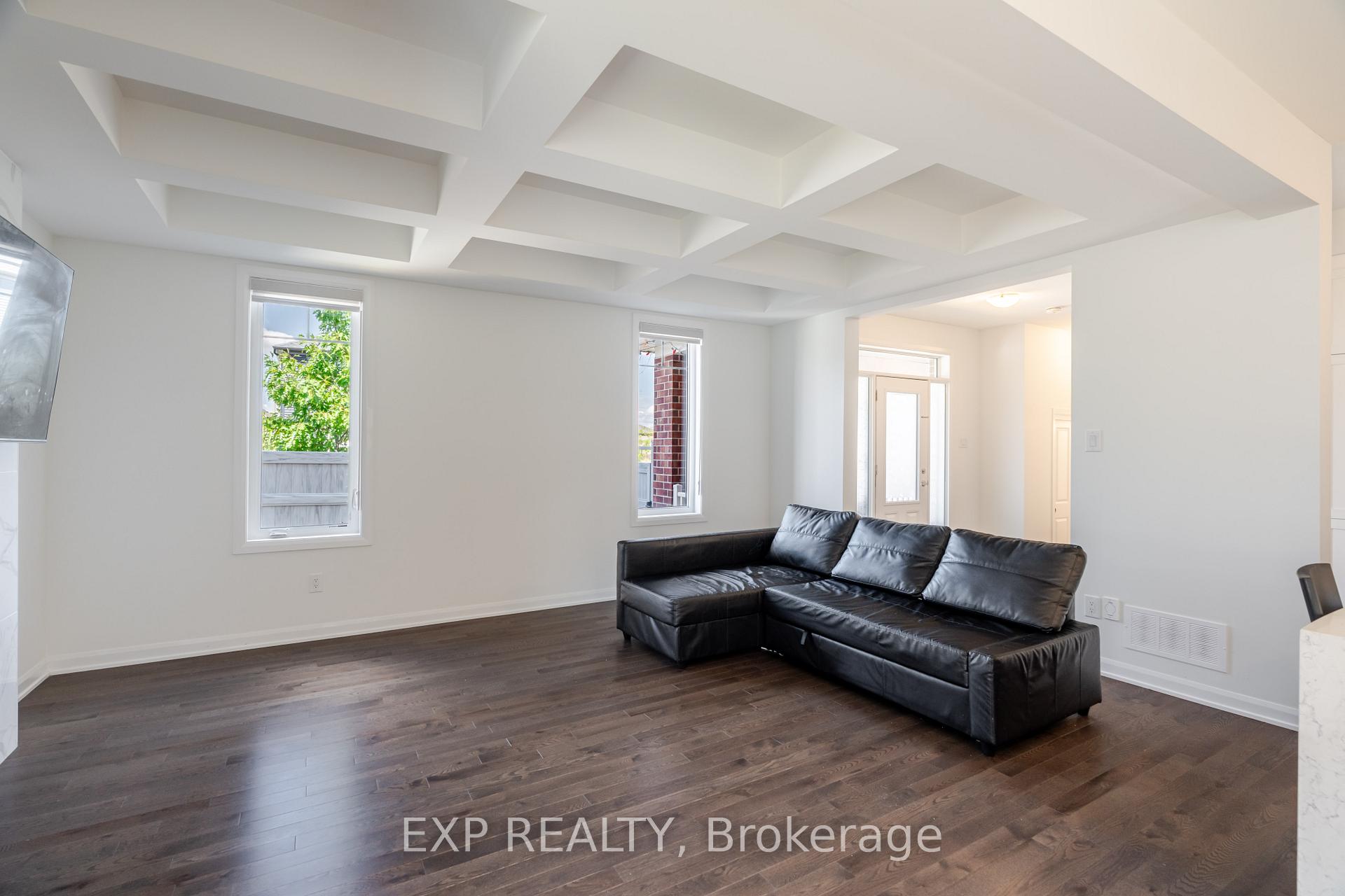 Photo 7 of 309 Cloyne Crescent, Ottawa, Barrhaven - Half Moon Bay — HOMEH