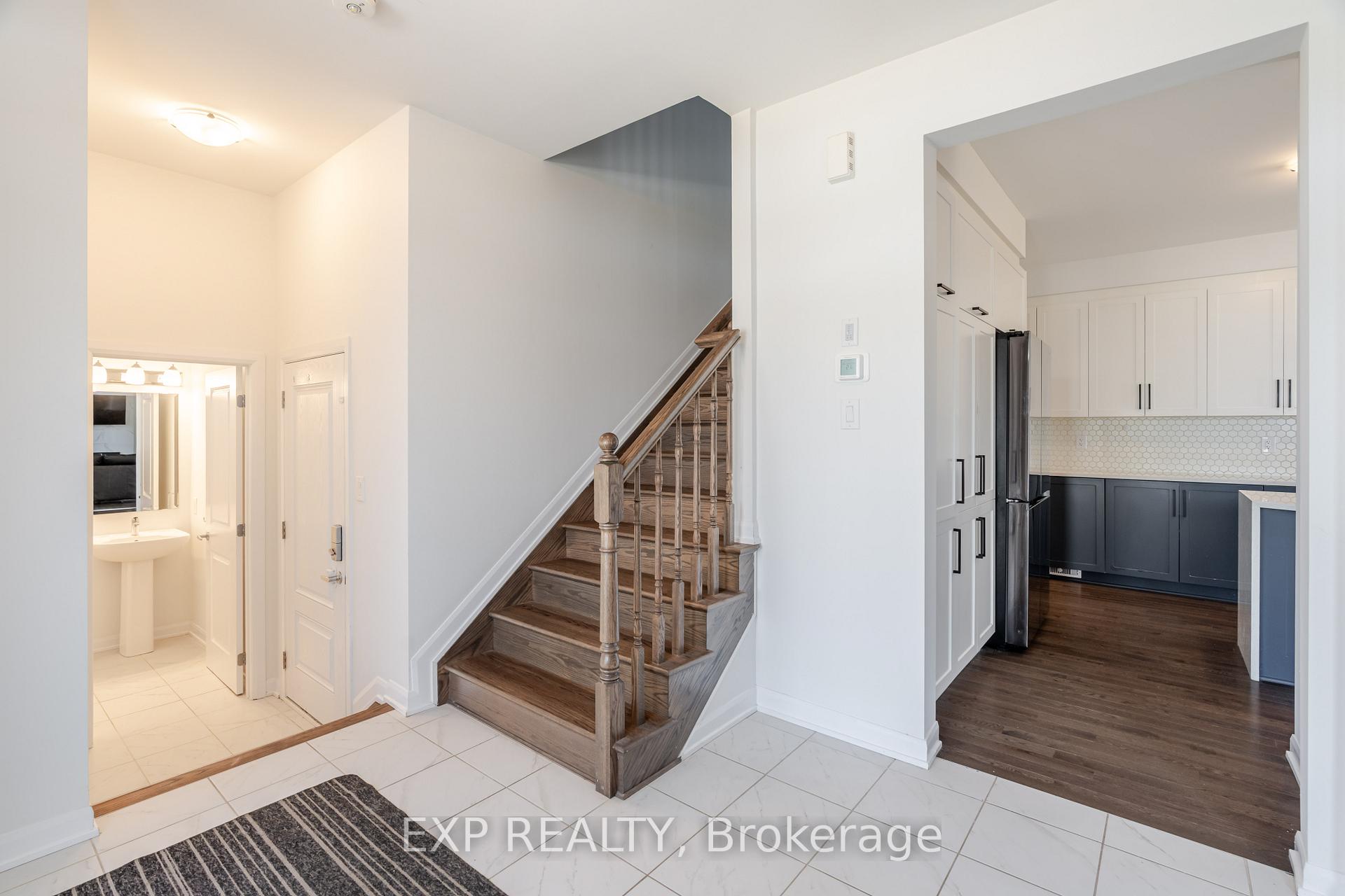 Photo 14 of 309 Cloyne Crescent, Ottawa, Barrhaven - Half Moon Bay — HOMEH