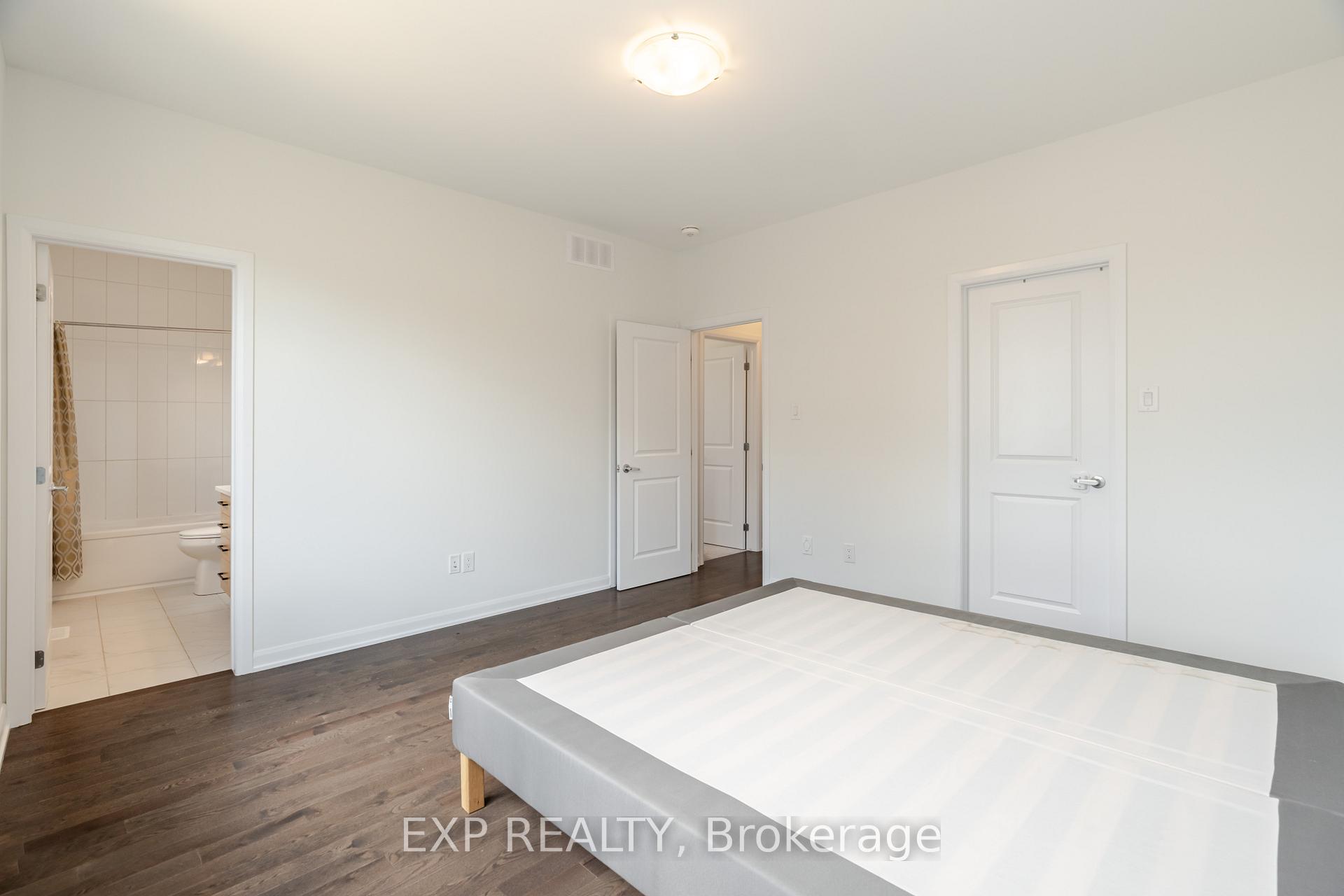 Photo 21 of 309 Cloyne Crescent, Ottawa, Barrhaven - Half Moon Bay — HOMEH