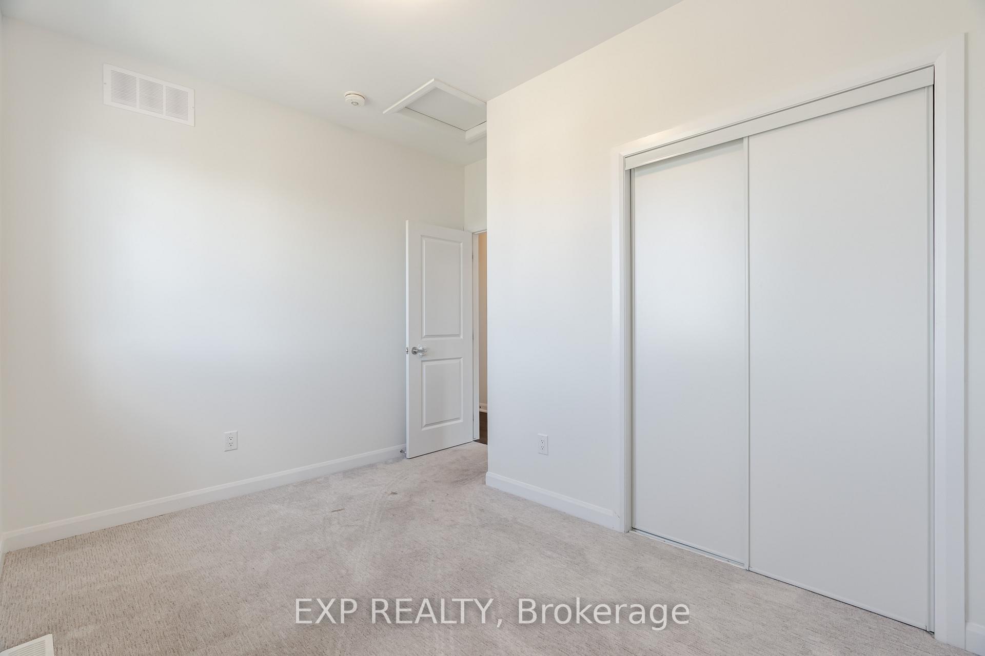 Photo 24 of 309 Cloyne Crescent, Ottawa, Barrhaven - Half Moon Bay — HOMEH