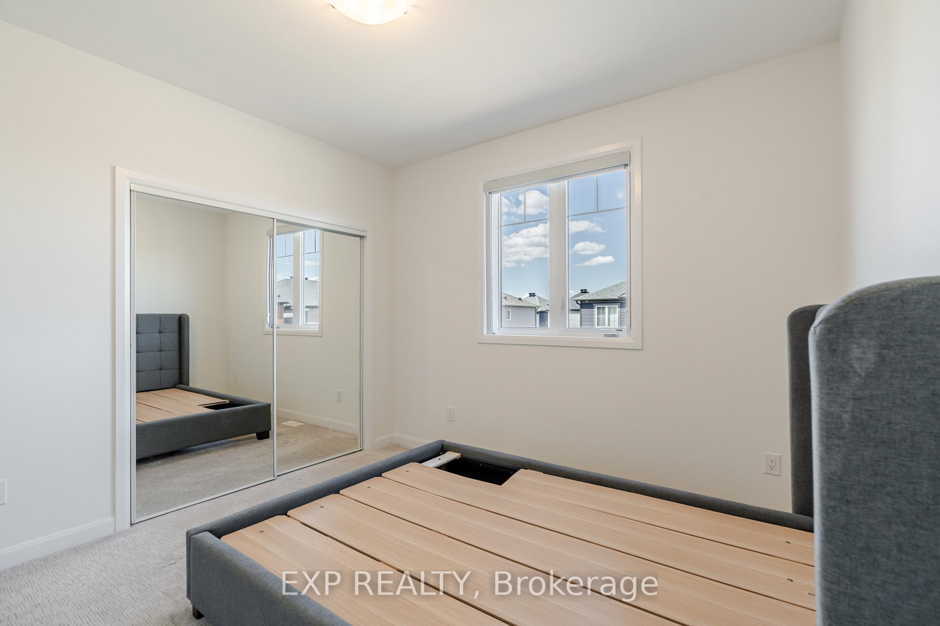 Photo 29 of 309 Cloyne Crescent, Ottawa, Barrhaven - Half Moon Bay — HOMEH
