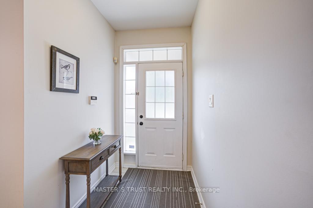Photo 5 of 73 Cabernet Road, Vaughan, Patterson — HOMEH