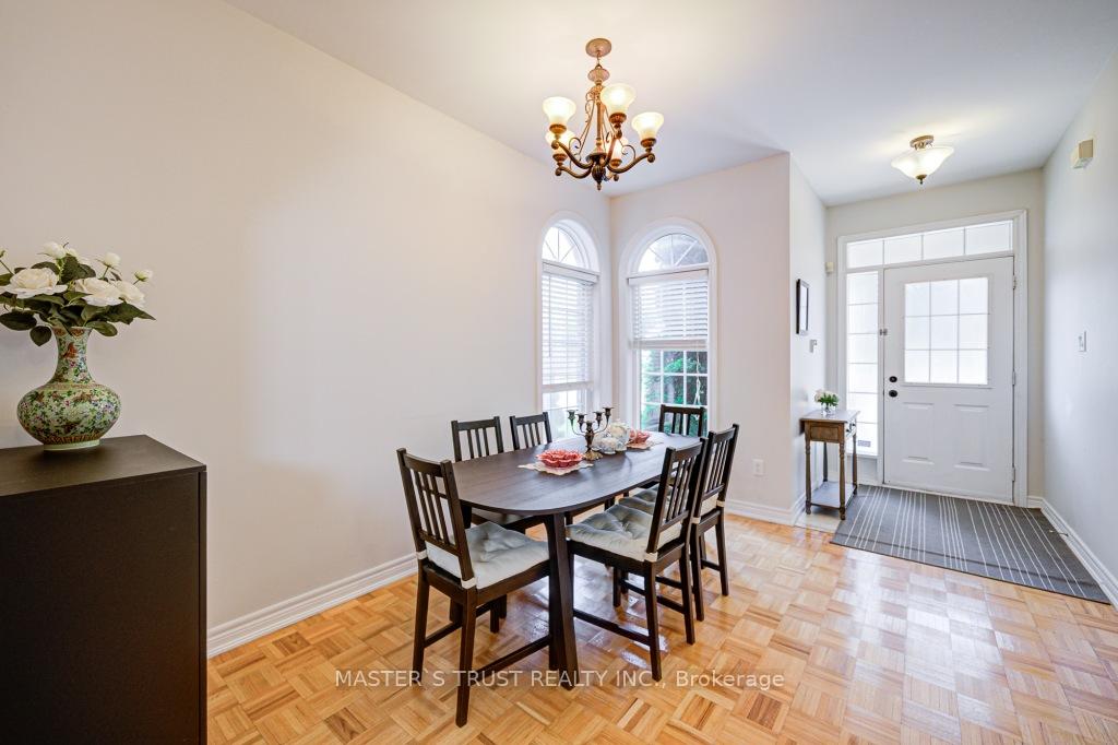 Photo 10 of 73 Cabernet Road, Vaughan, Patterson — HOMEH