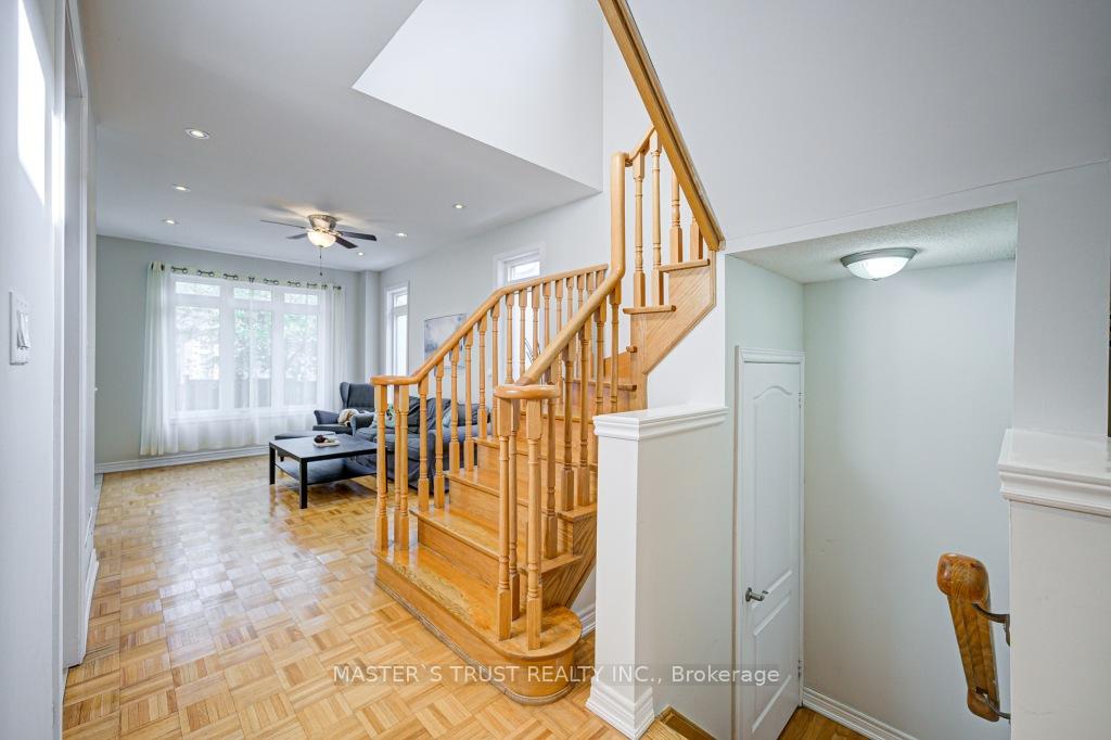 Photo 12 of 73 Cabernet Road, Vaughan, Patterson — HOMEH