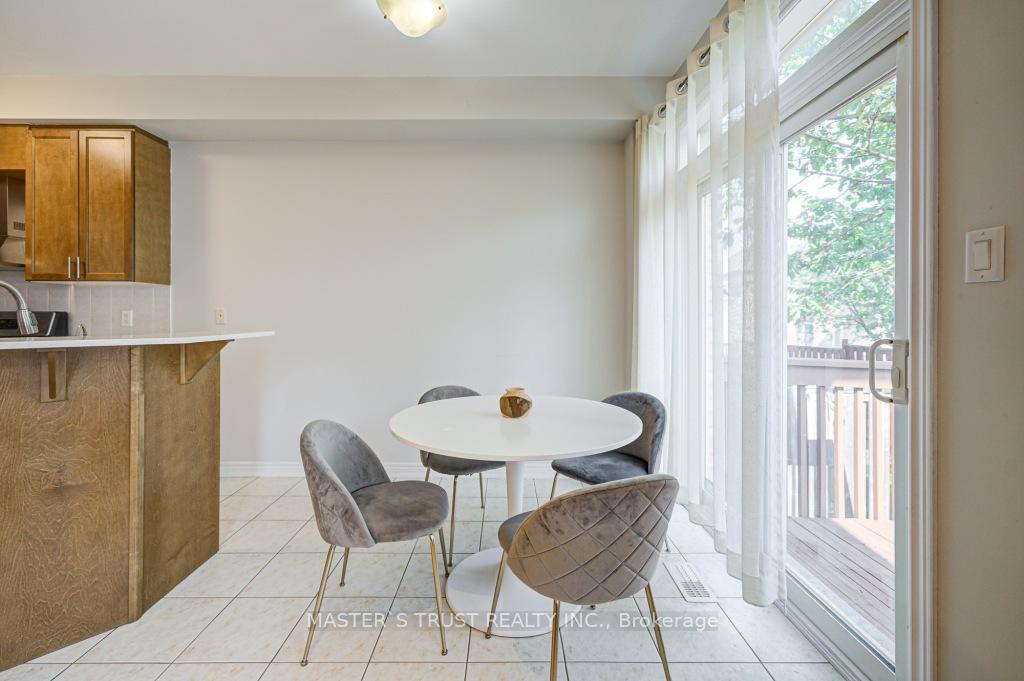 Photo 17 of 73 Cabernet Road, Vaughan, Patterson — HOMEH