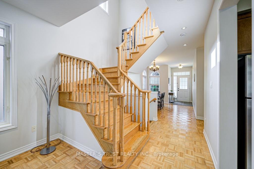 Photo 23 of 73 Cabernet Road, Vaughan, Patterson — HOMEH