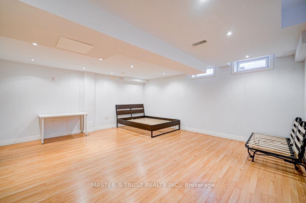 Photo 40 of 73 Cabernet Road, Vaughan, Patterson — HOMEH