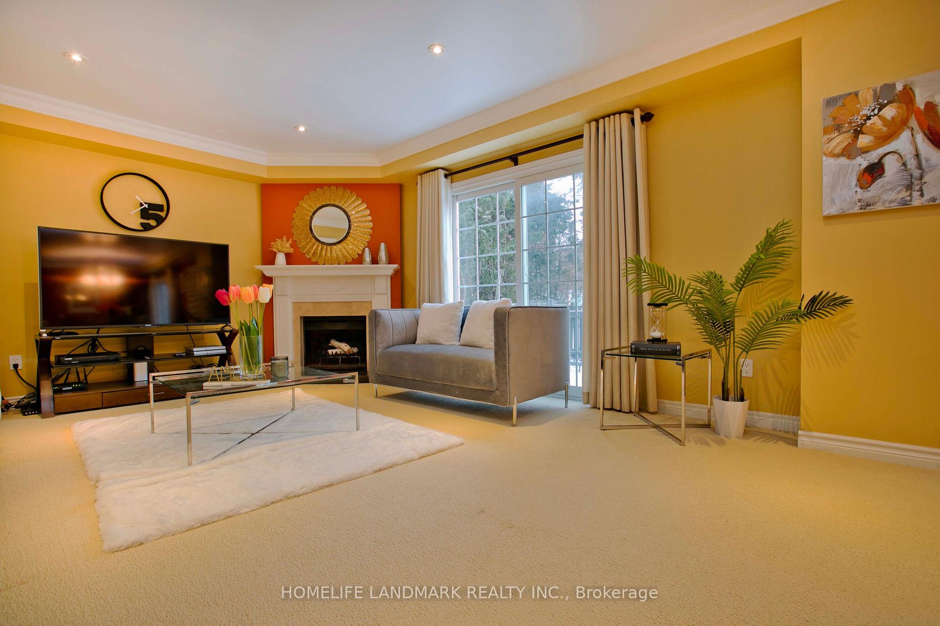 Photo 6 of 43 Forty Second Street, Markham, Markville — HOMEH