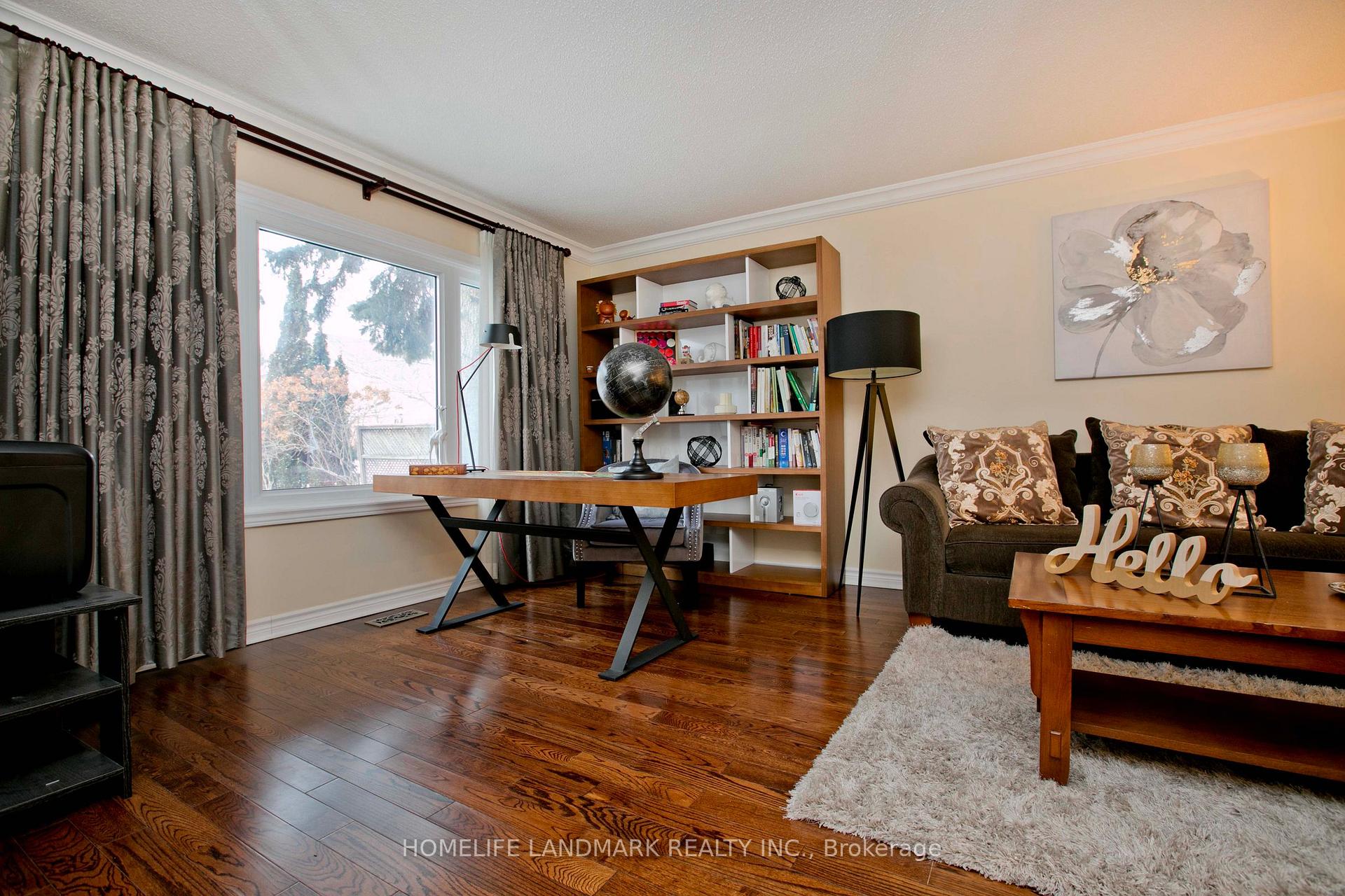 Photo 12 of 43 Forty Second Street, Markham, Markville — HOMEH