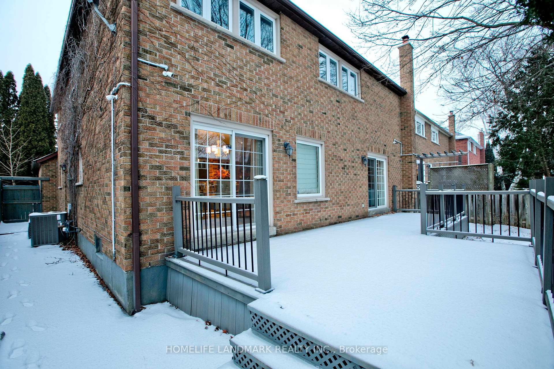 Photo 31 of 43 Forty Second Street, Markham, Markville — HOMEH