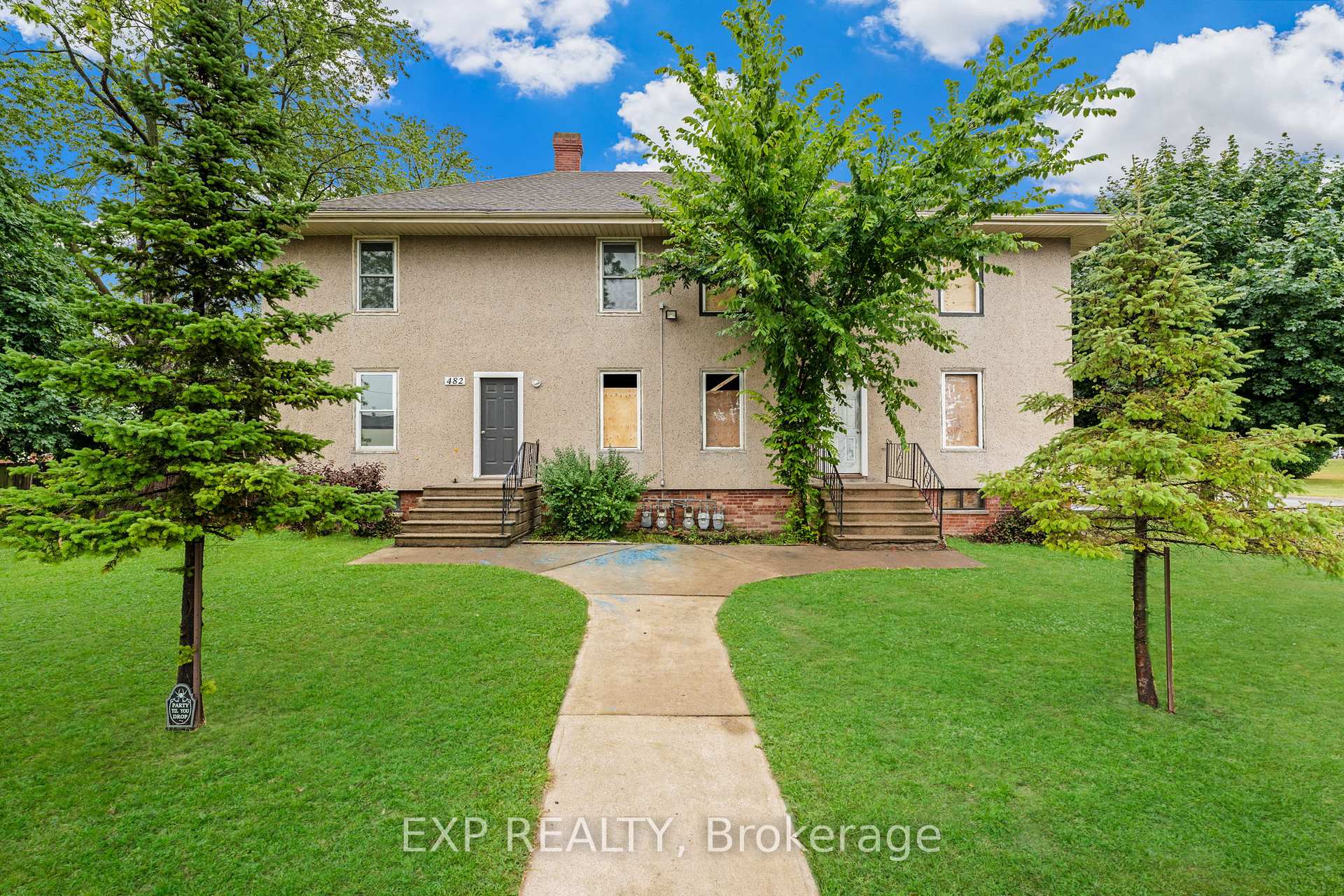 Photo 1 of 480 King Street, Welland, Lincoln/Crowland — HOMEH