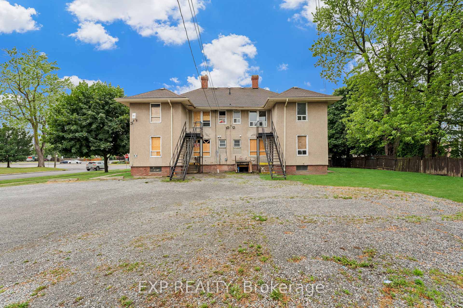Photo 6 of 480 King Street, Welland, Lincoln/Crowland — HOMEH