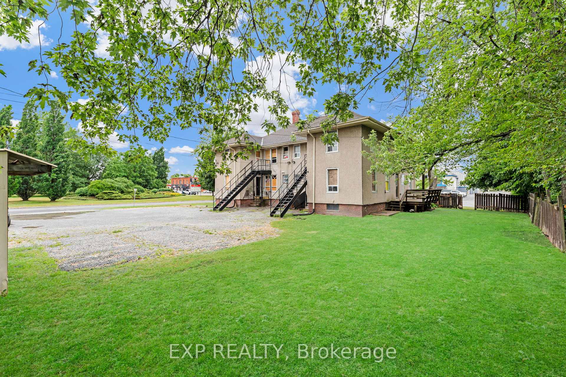 Photo 7 of 480 King Street, Welland, Lincoln/Crowland — HOMEH