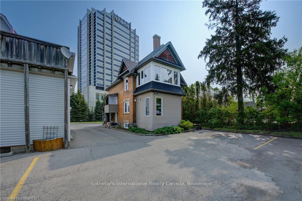 Photo 6 of 189 Park Street, Waterloo, Uptown Waterloo/Westmount — HOMEH