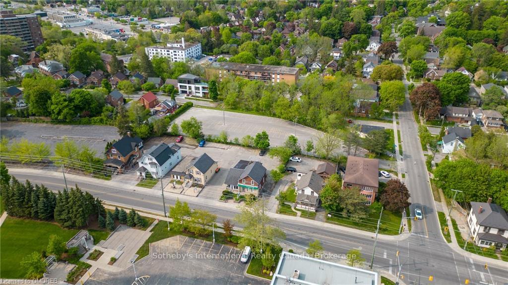 Photo 9 of 189 Park Street, Waterloo, Uptown Waterloo/Westmount — HOMEH