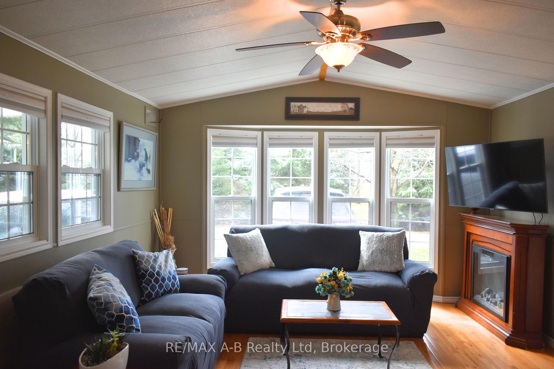 Photo 7 of Unit 924, 316489 31ST Line, Zorra, Rural Zorra — HOMEH