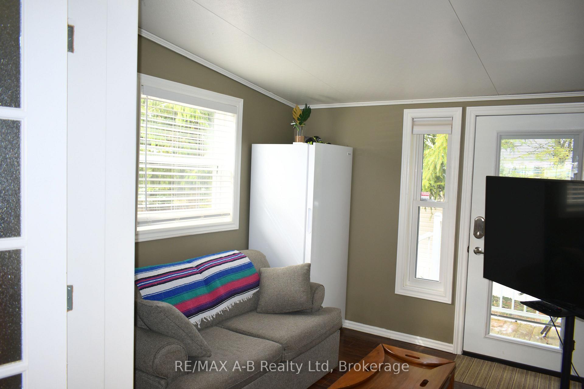 Photo 9 of Unit 924, 316489 31ST Line, Zorra, Rural Zorra — HOMEH