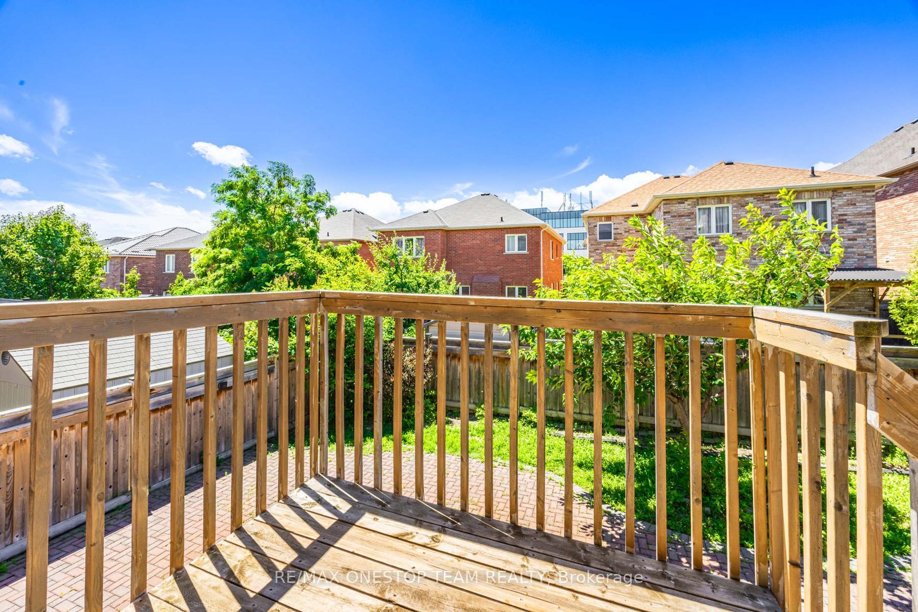 Photo 38 of 97 Lindvest Crescent, Vaughan, Patterson — HOMEH