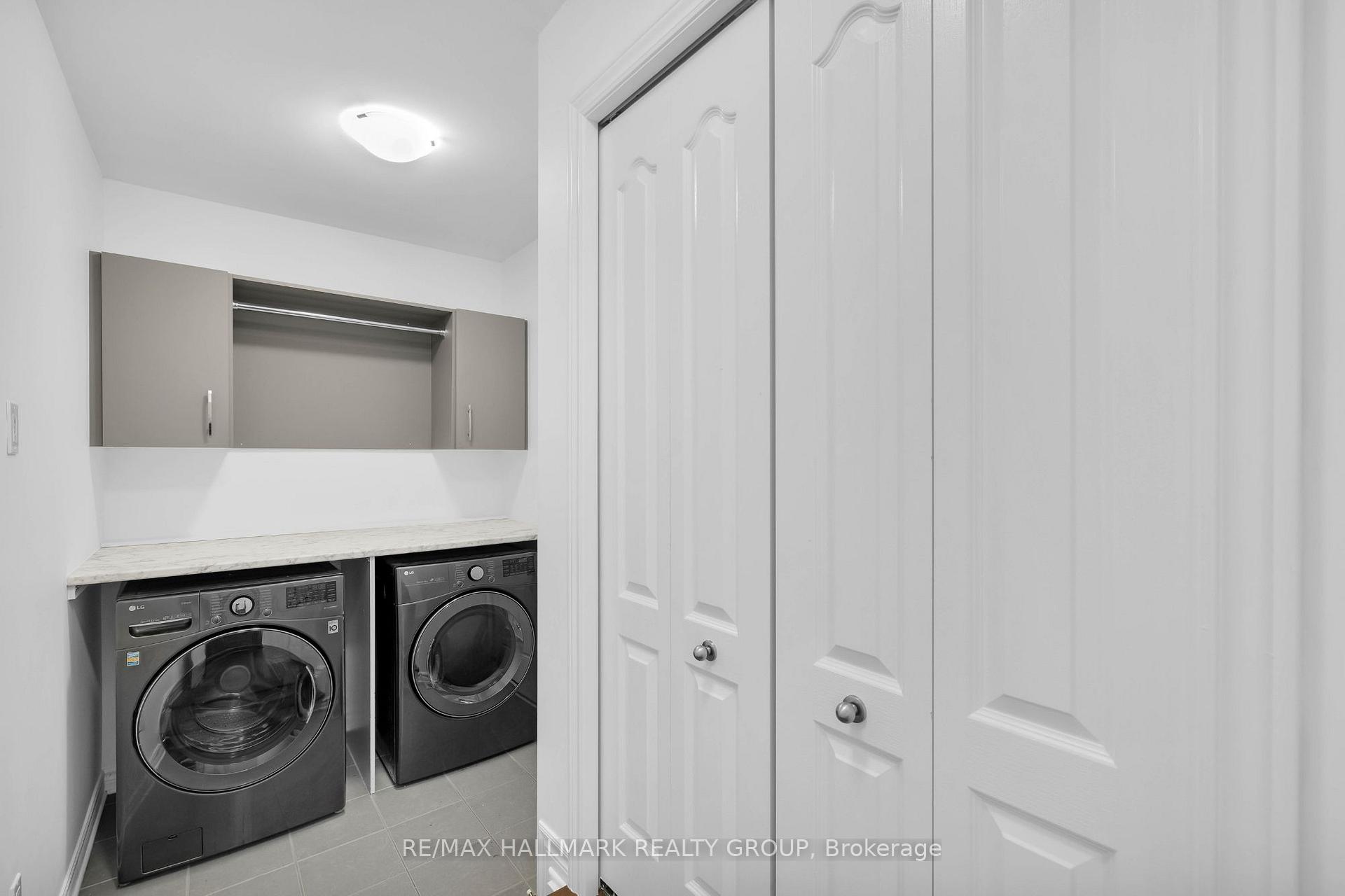 Photo 17 of 276 Big Dipper Street, Ottawa, Riverside South/Gloucester Glen — HOMEH