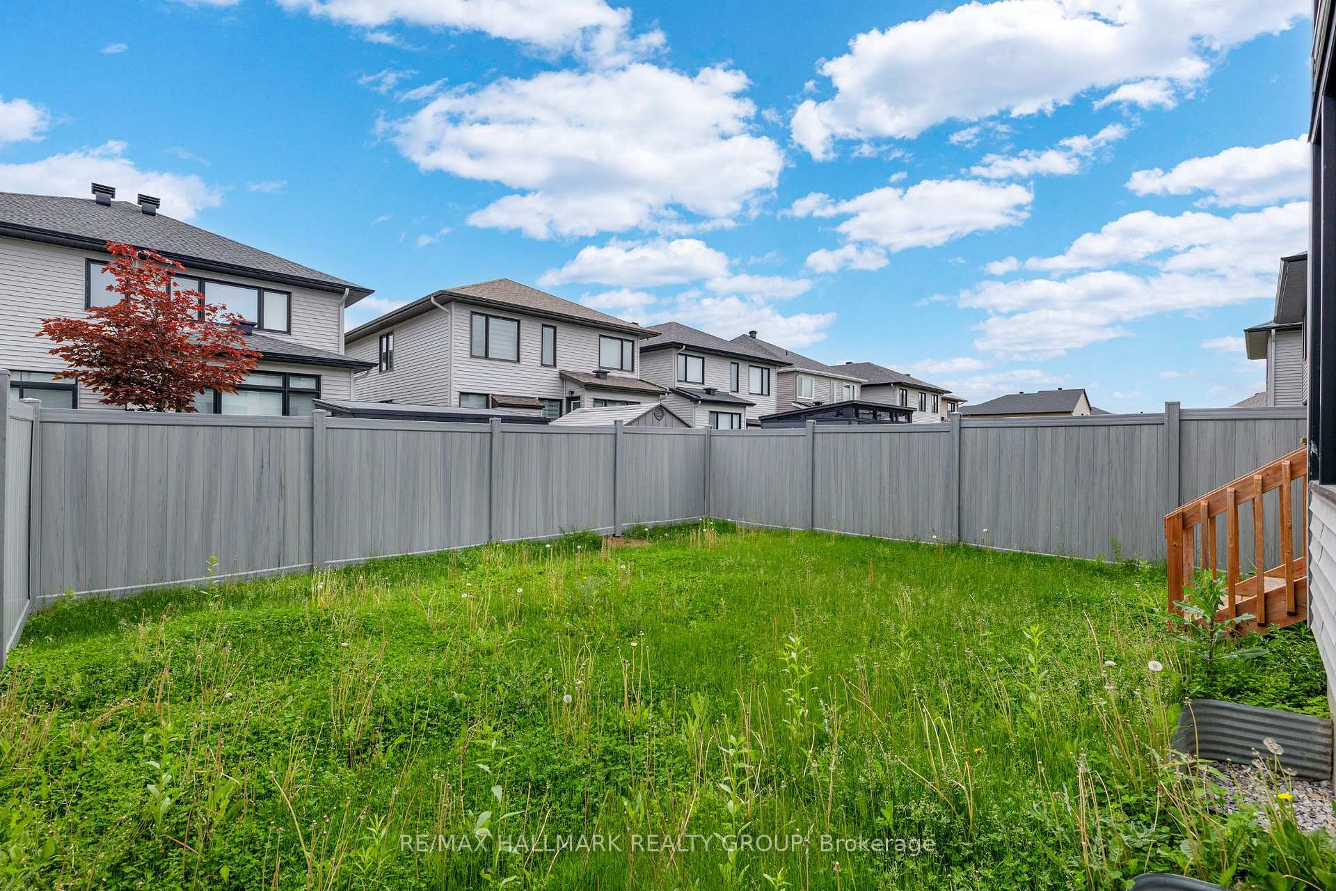 Photo 33 of 276 Big Dipper Street, Ottawa, Riverside South/Gloucester Glen — HOMEH