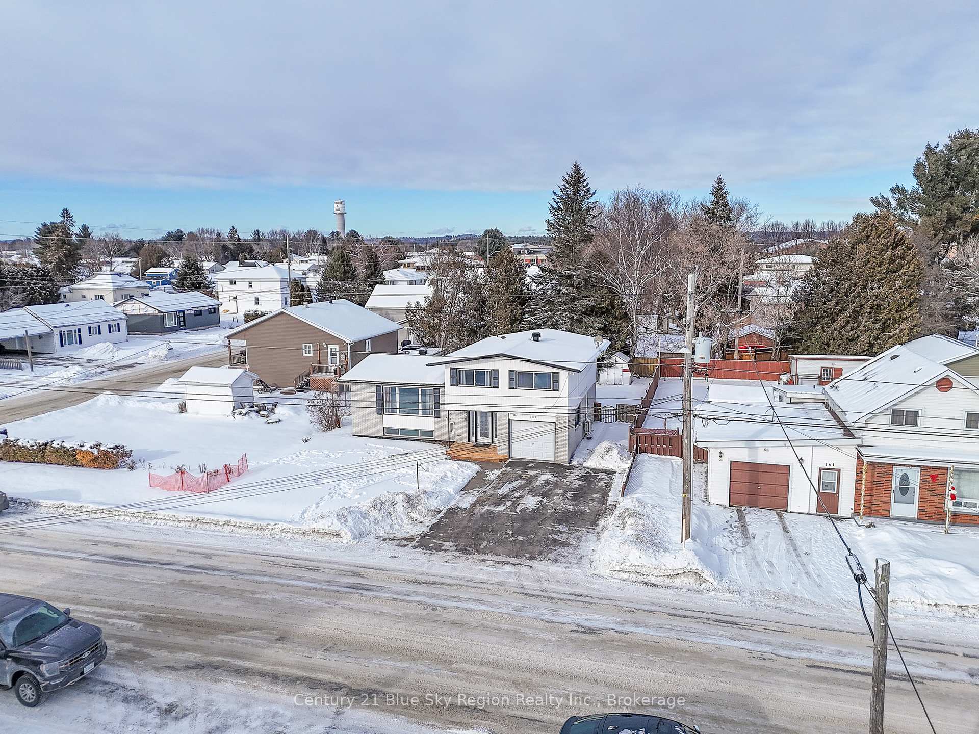 Photo 38 of 157 John Street, West Nipissing, Sturgeon Falls — HOMEH