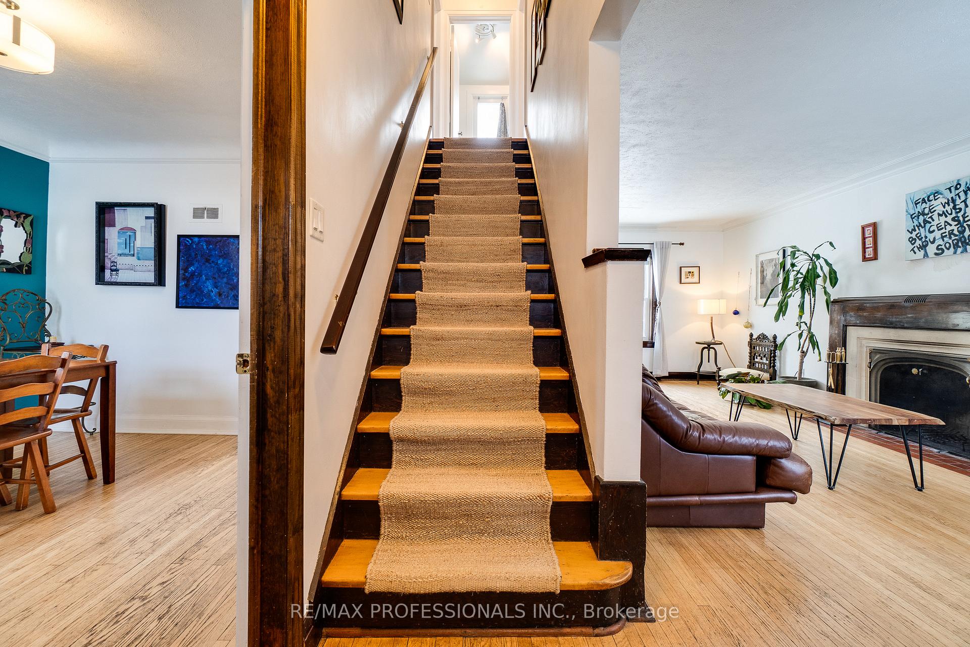 Photo 4 of 225 Bridgeport Road E, Waterloo — HOMEH