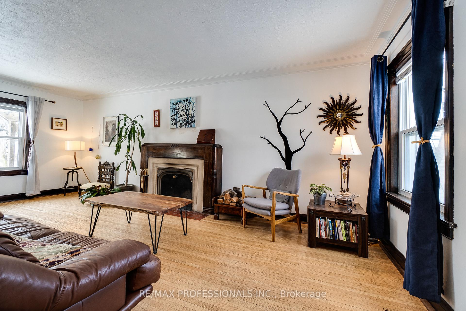 Photo 7 of 225 Bridgeport Road E, Waterloo — HOMEH