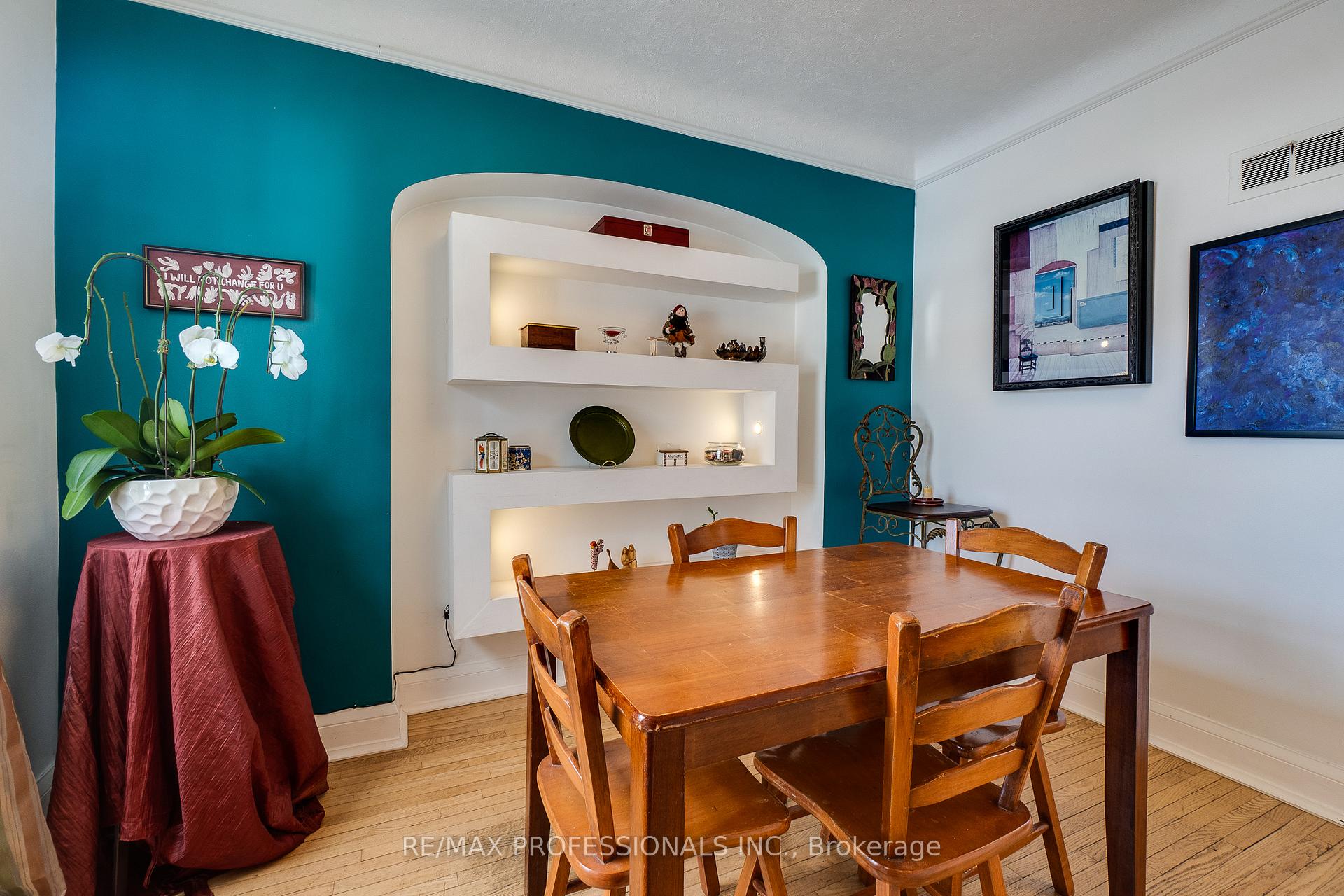 Photo 14 of 225 Bridgeport Road E, Waterloo — HOMEH