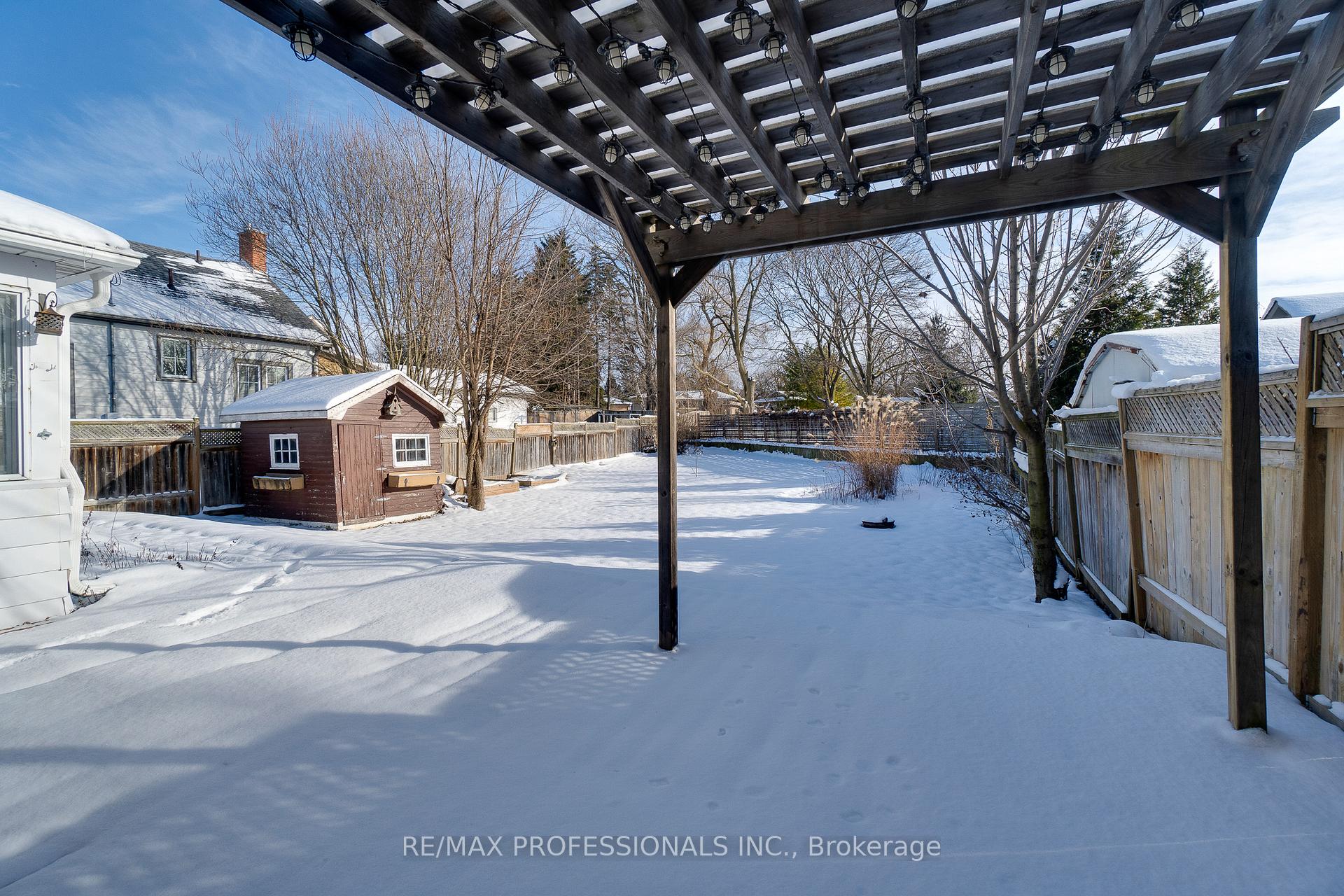 Photo 34 of 225 Bridgeport Road E, Waterloo — HOMEH