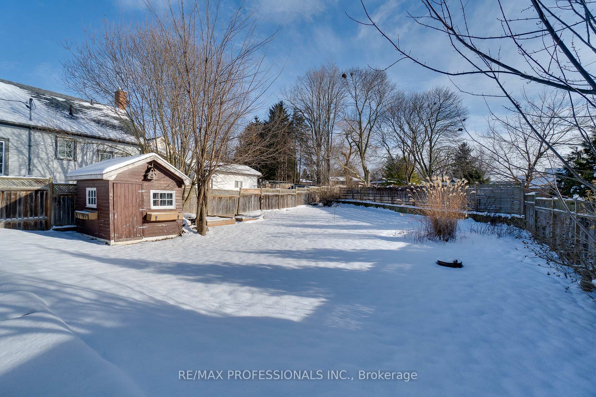 Photo 35 of 225 Bridgeport Road E, Waterloo — HOMEH
