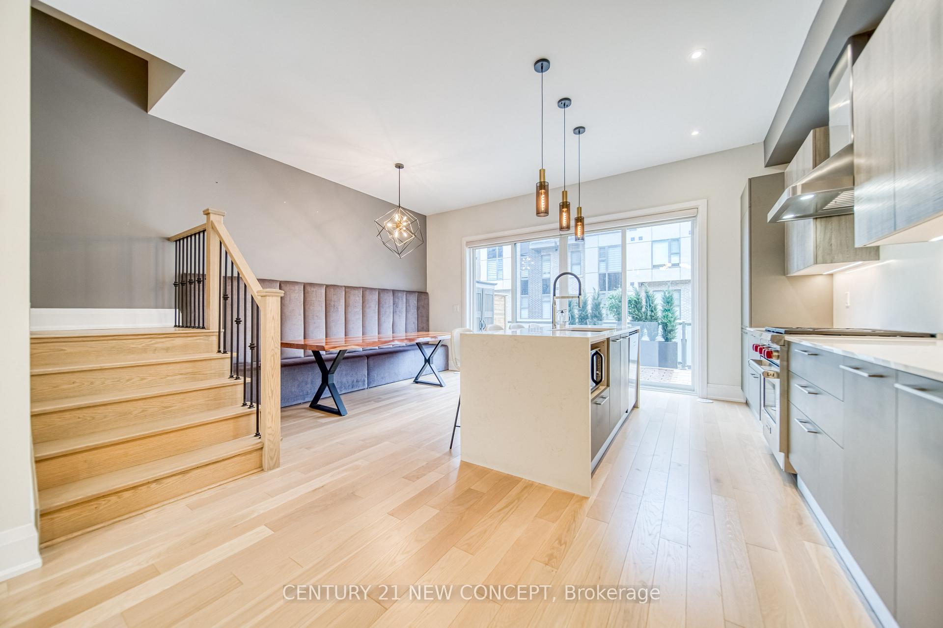 Photo 8 of 895 Clark Avenue W, Vaughan, Brownridge — HOMEH
