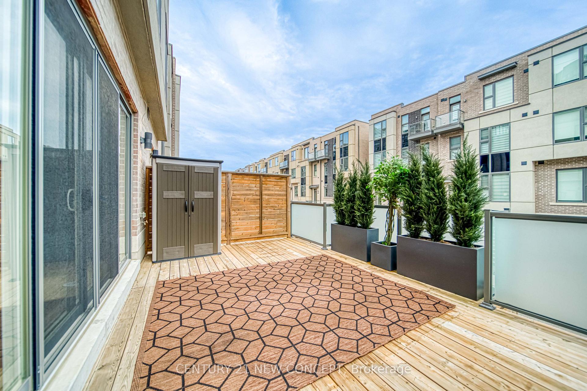 Photo 13 of 895 Clark Avenue W, Vaughan, Brownridge — HOMEH