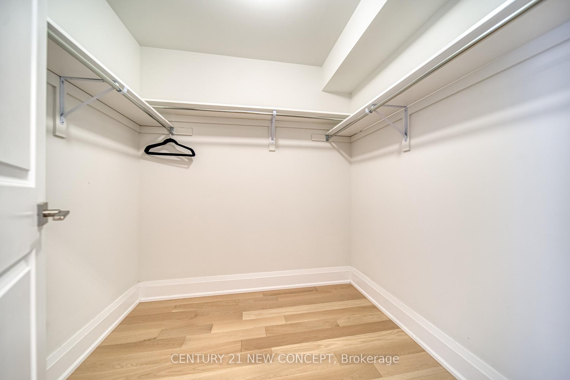 Photo 22 of 895 Clark Avenue W, Vaughan, Brownridge — HOMEH