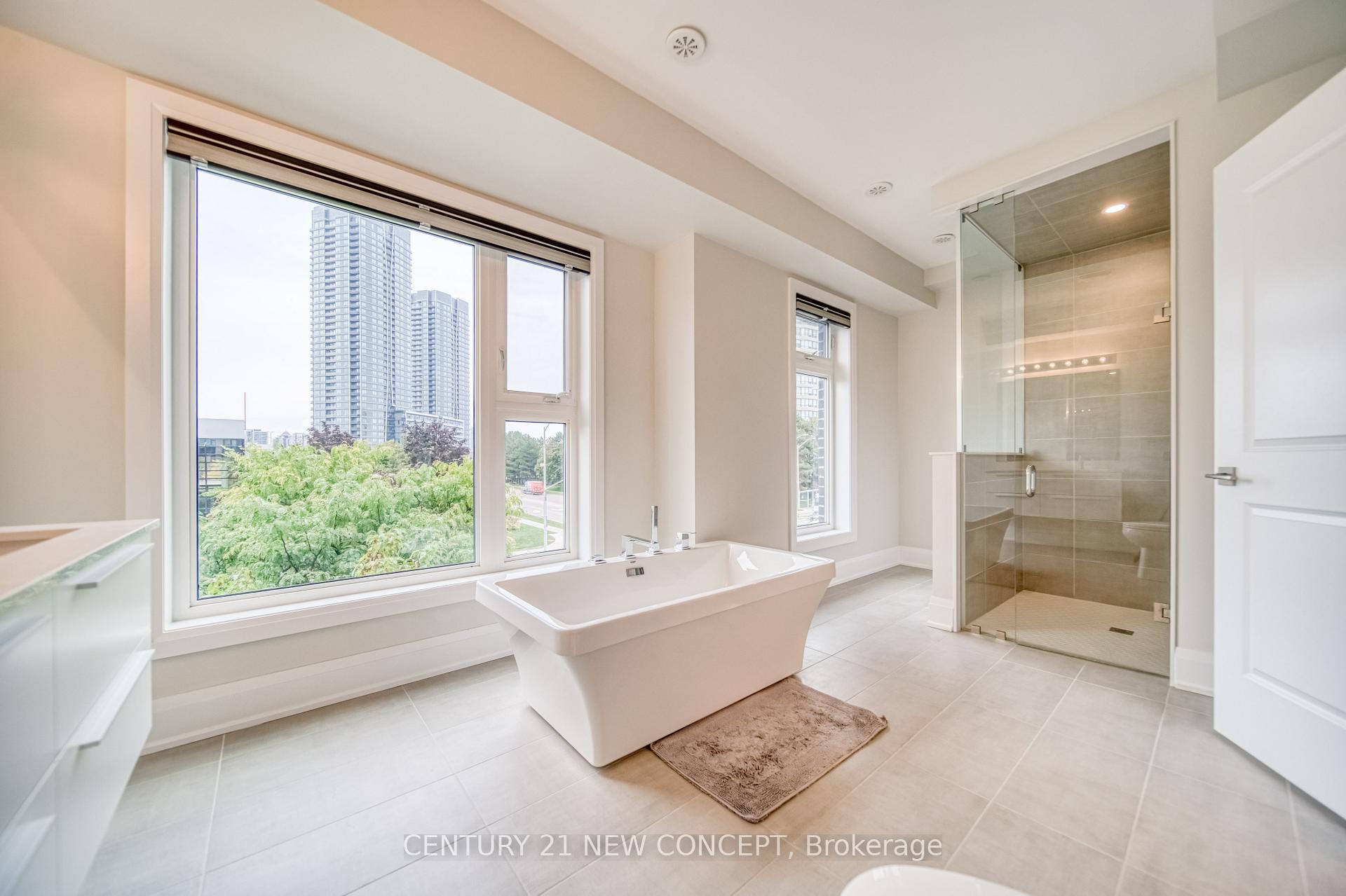 Photo 25 of 895 Clark Avenue W, Vaughan, Brownridge — HOMEH