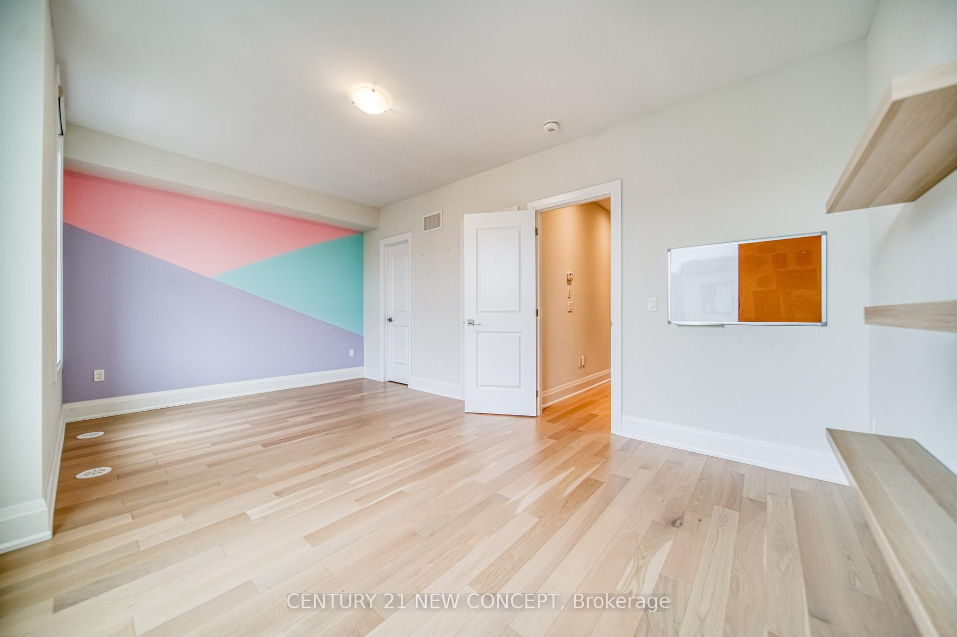 Photo 32 of 895 Clark Avenue W, Vaughan, Brownridge — HOMEH