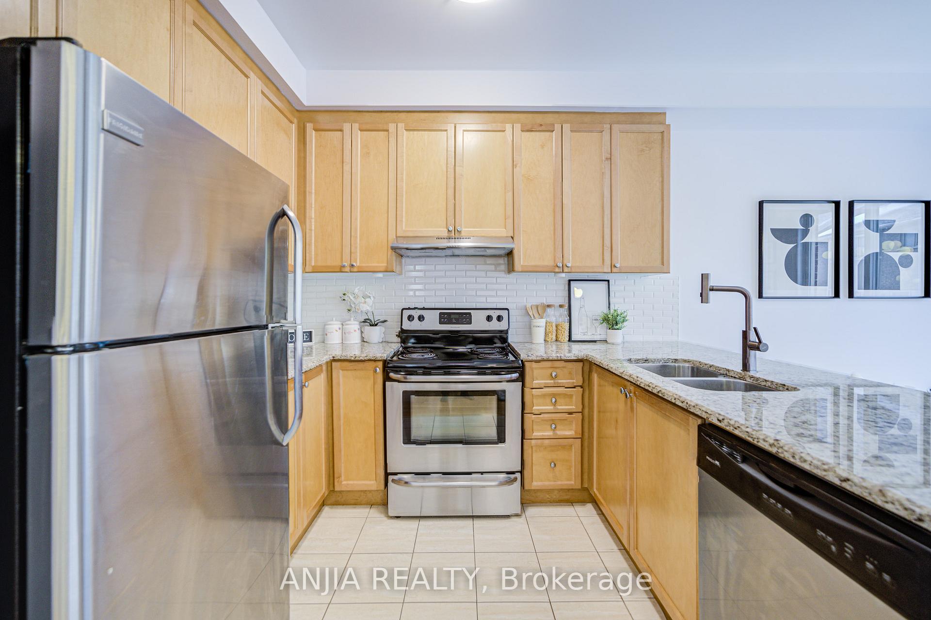 Photo 17 of 132 Memon Place, Markham, Wismer — HOMEH