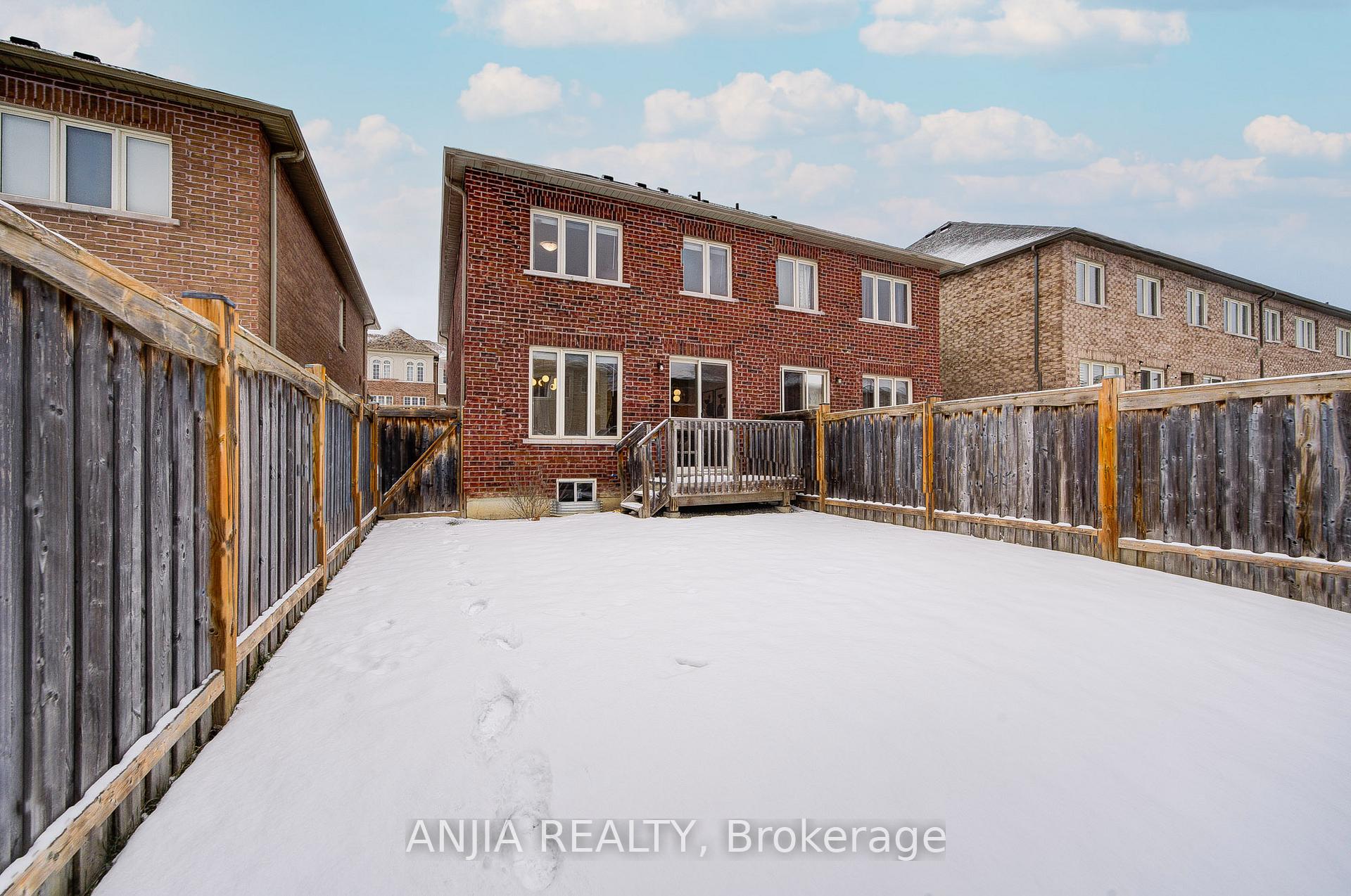 Photo 39 of 132 Memon Place, Markham, Wismer — HOMEH