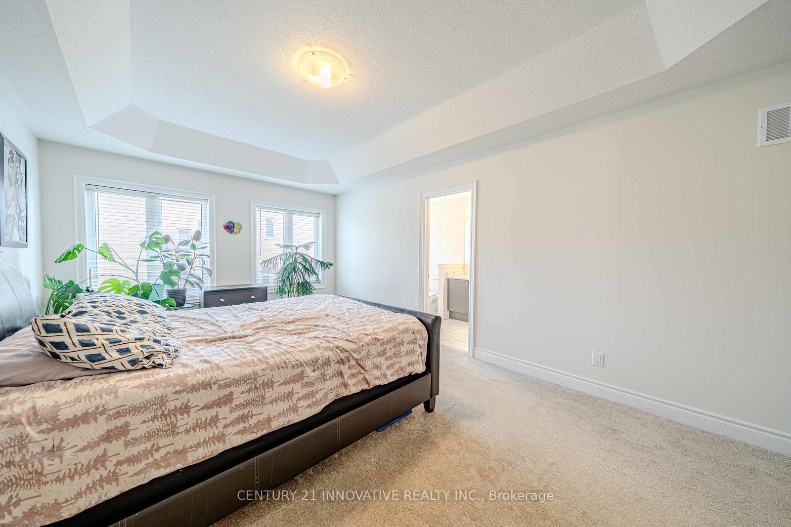 Photo 15 of 110 Dorian Drive, Whitby, Williamsburg — HOMEH