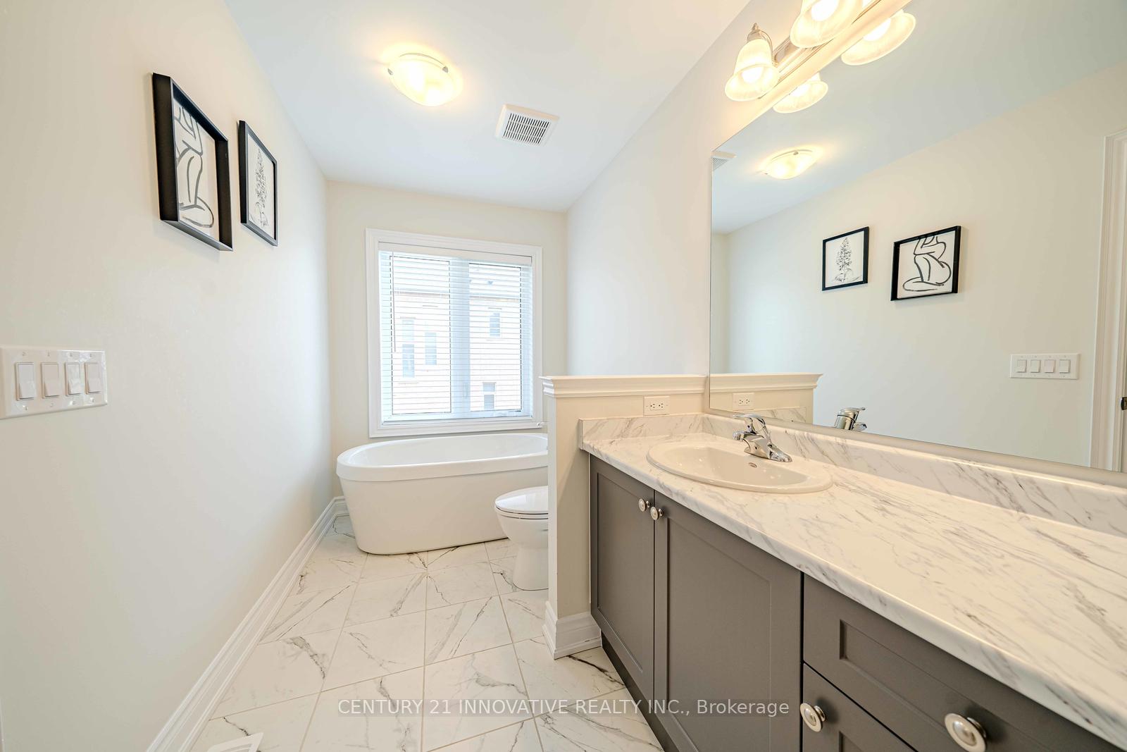 Photo 17 of 110 Dorian Drive, Whitby, Williamsburg — HOMEH