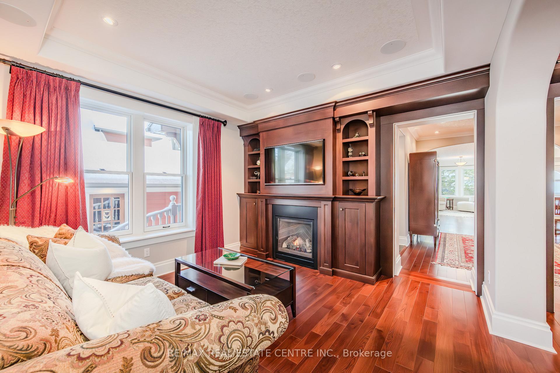 Photo 4 of 59 Menno Street, Waterloo — HOMEH