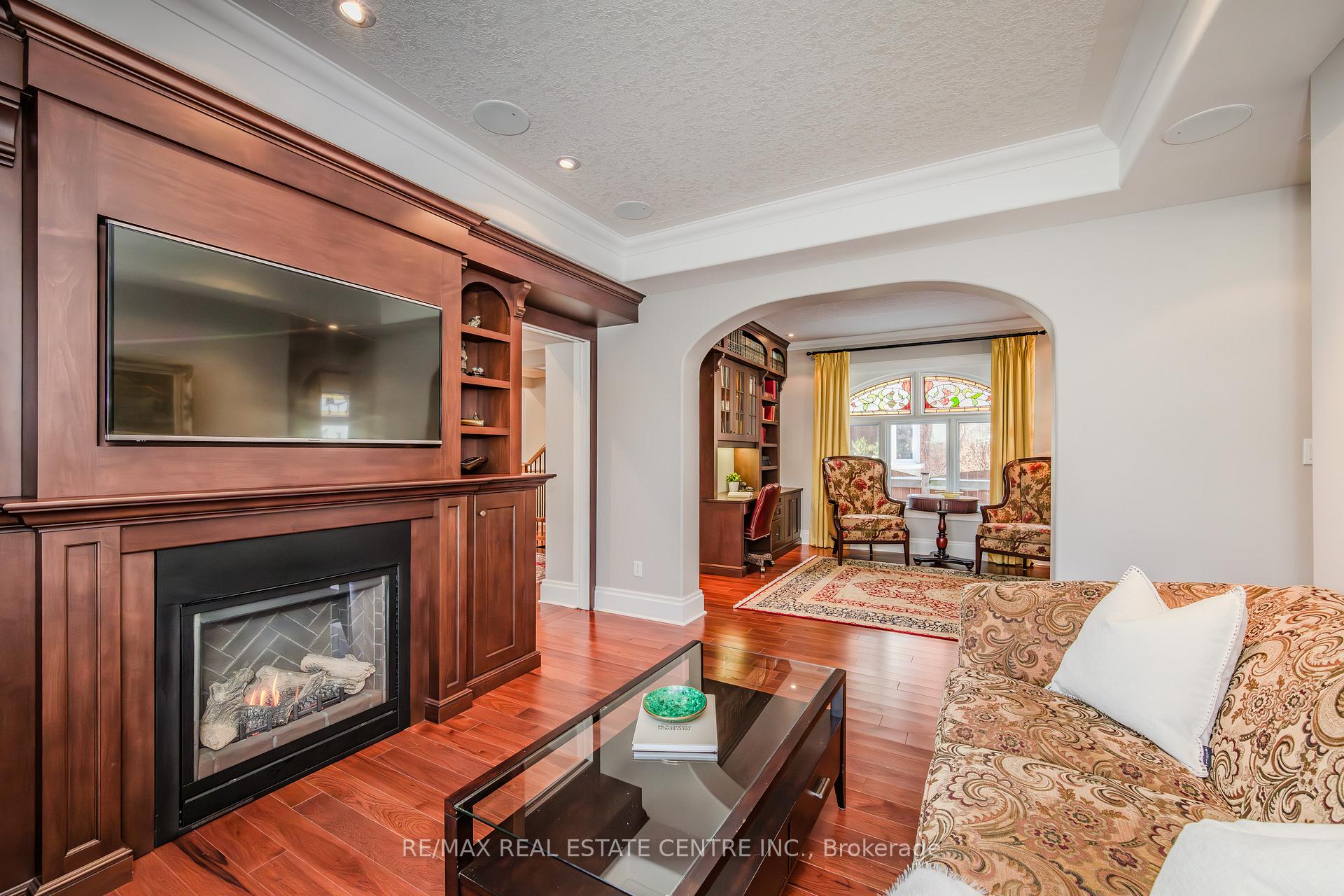 Photo 5 of 59 Menno Street, Waterloo — HOMEH