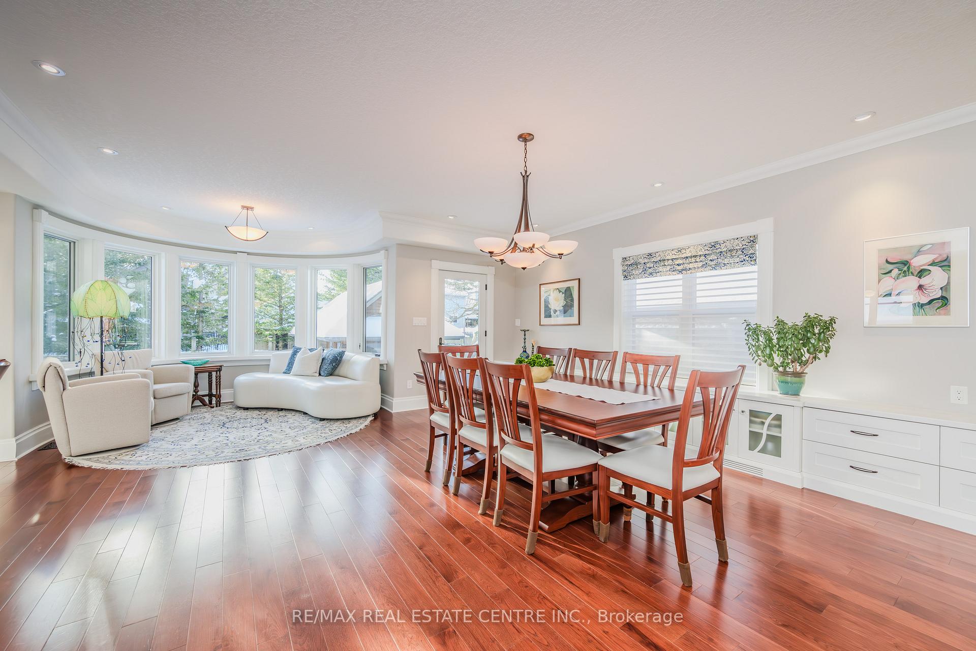 Photo 8 of 59 Menno Street, Waterloo — HOMEH