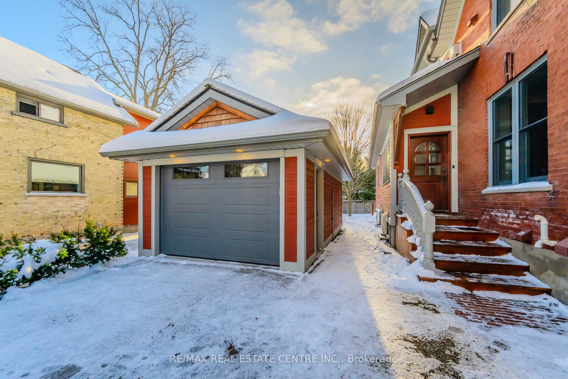 Photo 29 of 59 Menno Street, Waterloo — HOMEH