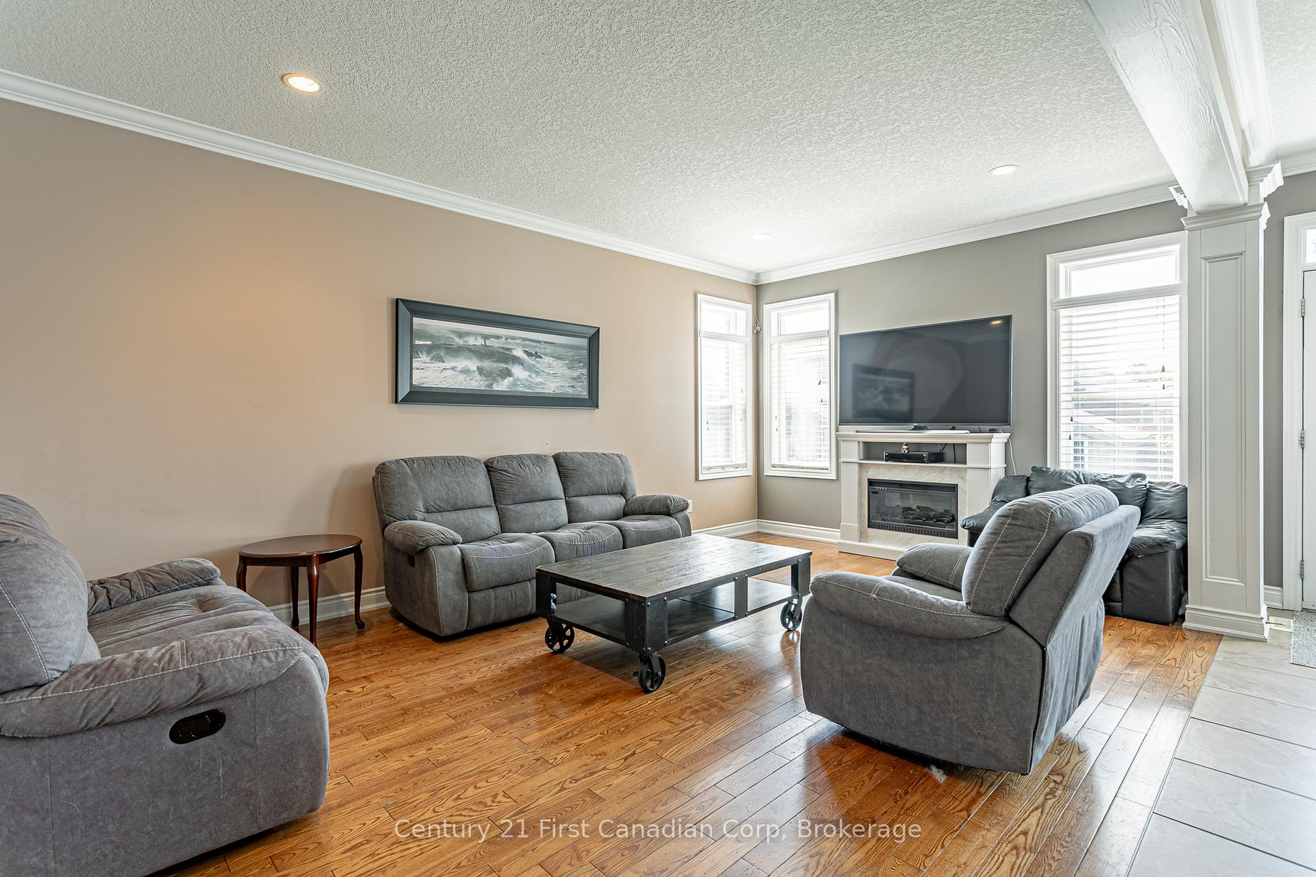 Photo 9 of 78 Oliver Crescent, Zorra, Thamesford — HOMEH