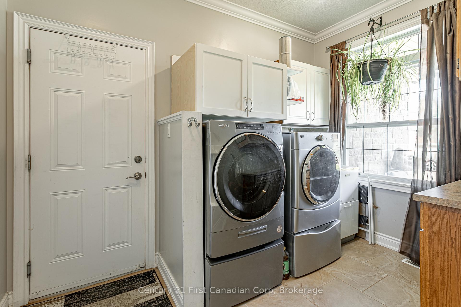 Photo 15 of 78 Oliver Crescent, Zorra, Thamesford — HOMEH