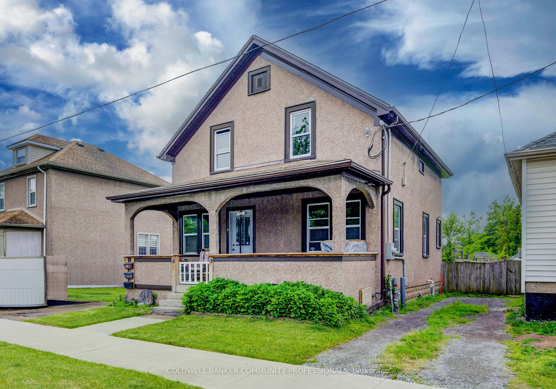 Photo 1 of 141 Garner Avenue, Welland, Welland Downtown — HOMEH