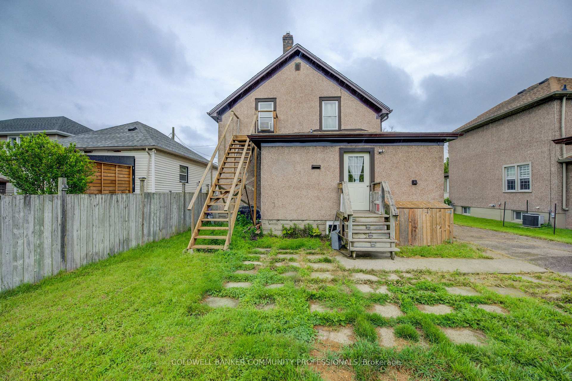 Photo 84 of 141 Garner Avenue, Welland, Welland Downtown — HOMEH