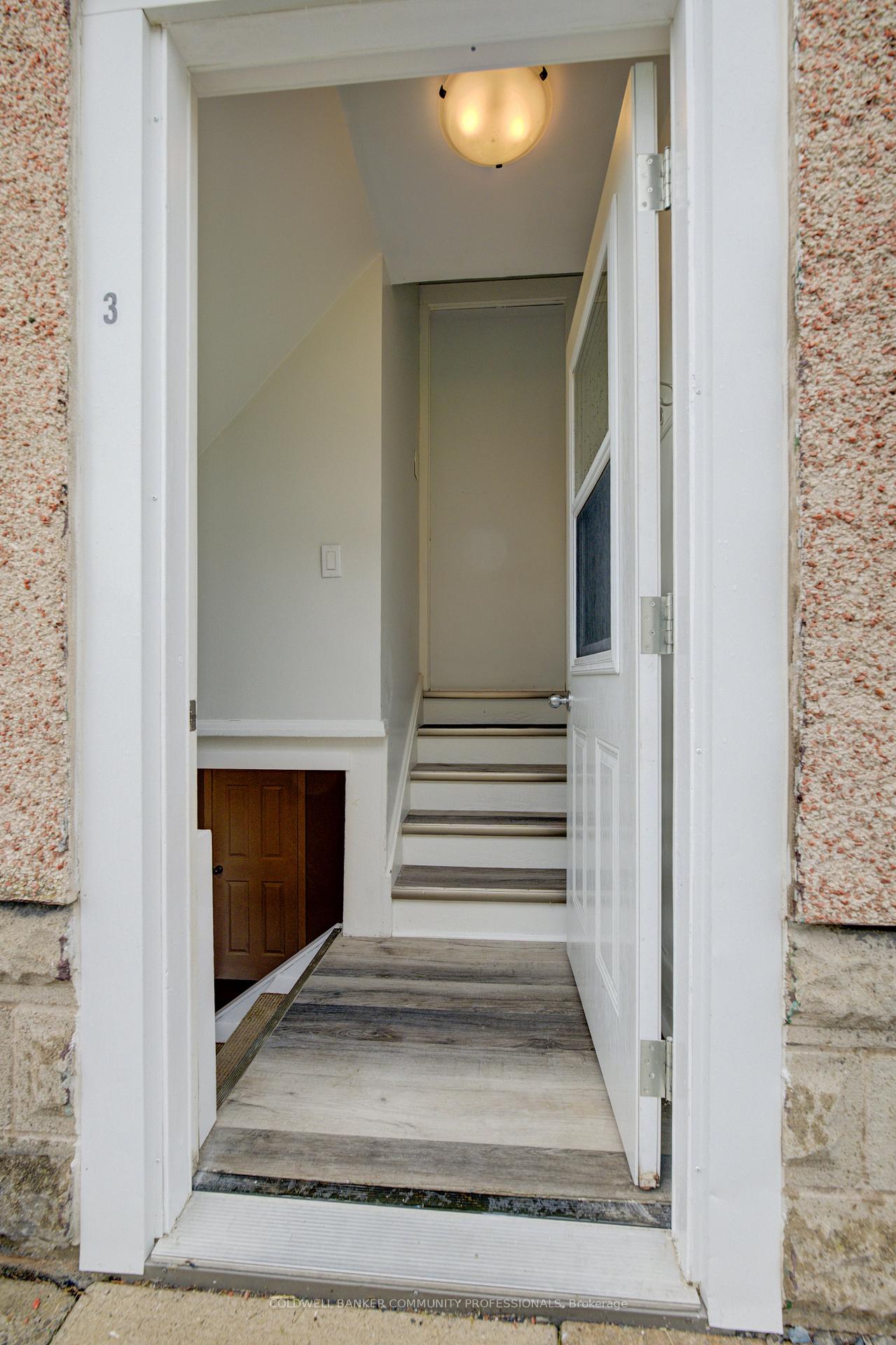 Photo 68 of 141 Garner Avenue, Welland, Welland Downtown — HOMEH