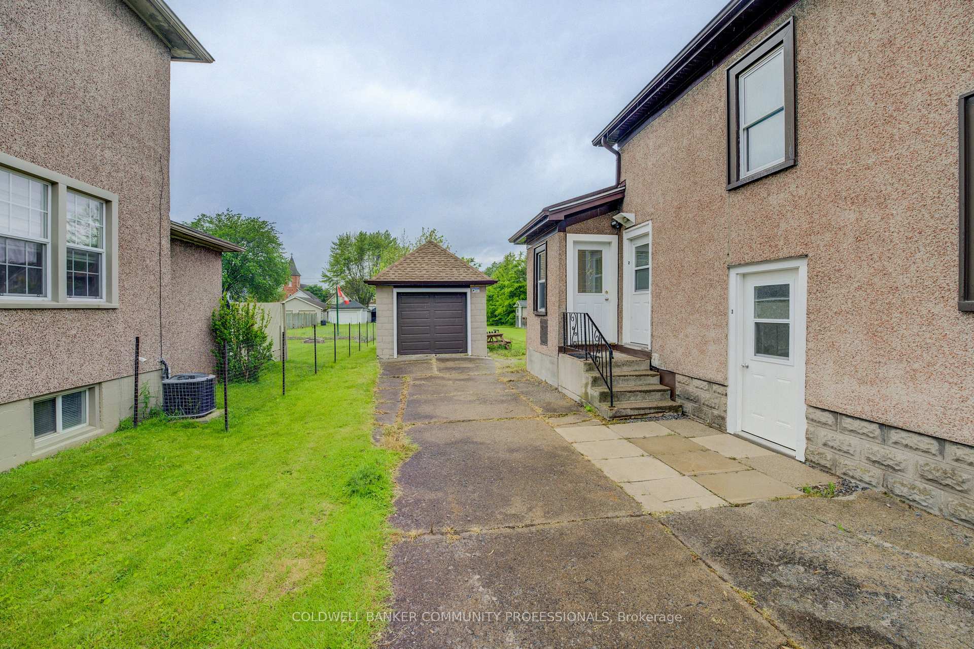 Photo 94 of 141 Garner Avenue, Welland, Welland Downtown — HOMEH